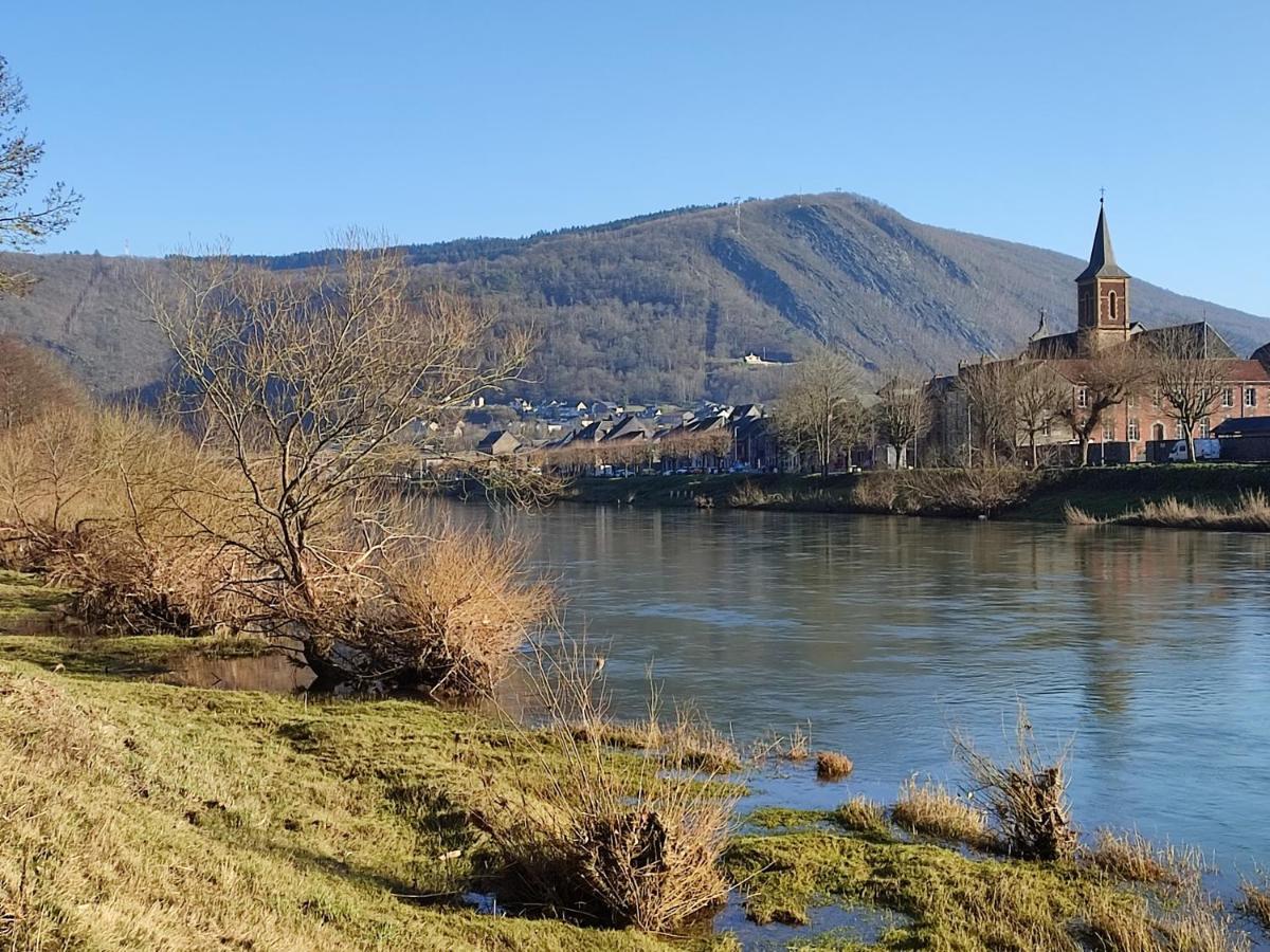 Entre Meuse Et Foret Revin  Zewnętrze zdjęcie