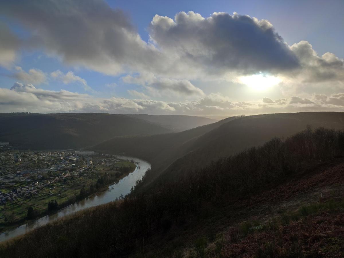 Entre Meuse Et Foret Revin  Zewnętrze zdjęcie