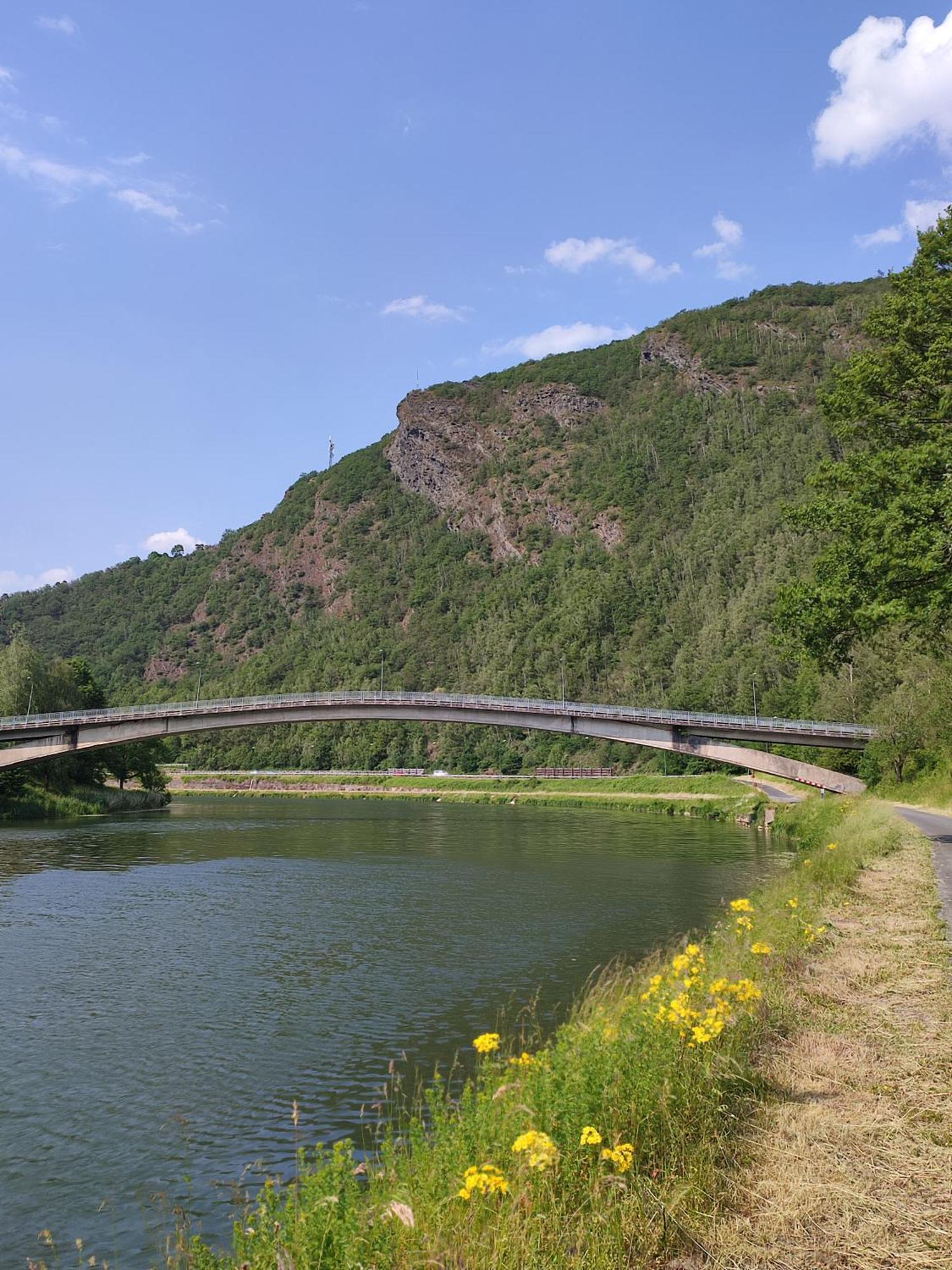 Entre Meuse Et Foret Revin  Zewnętrze zdjęcie
